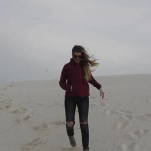 Meet your Posher, Sydnie